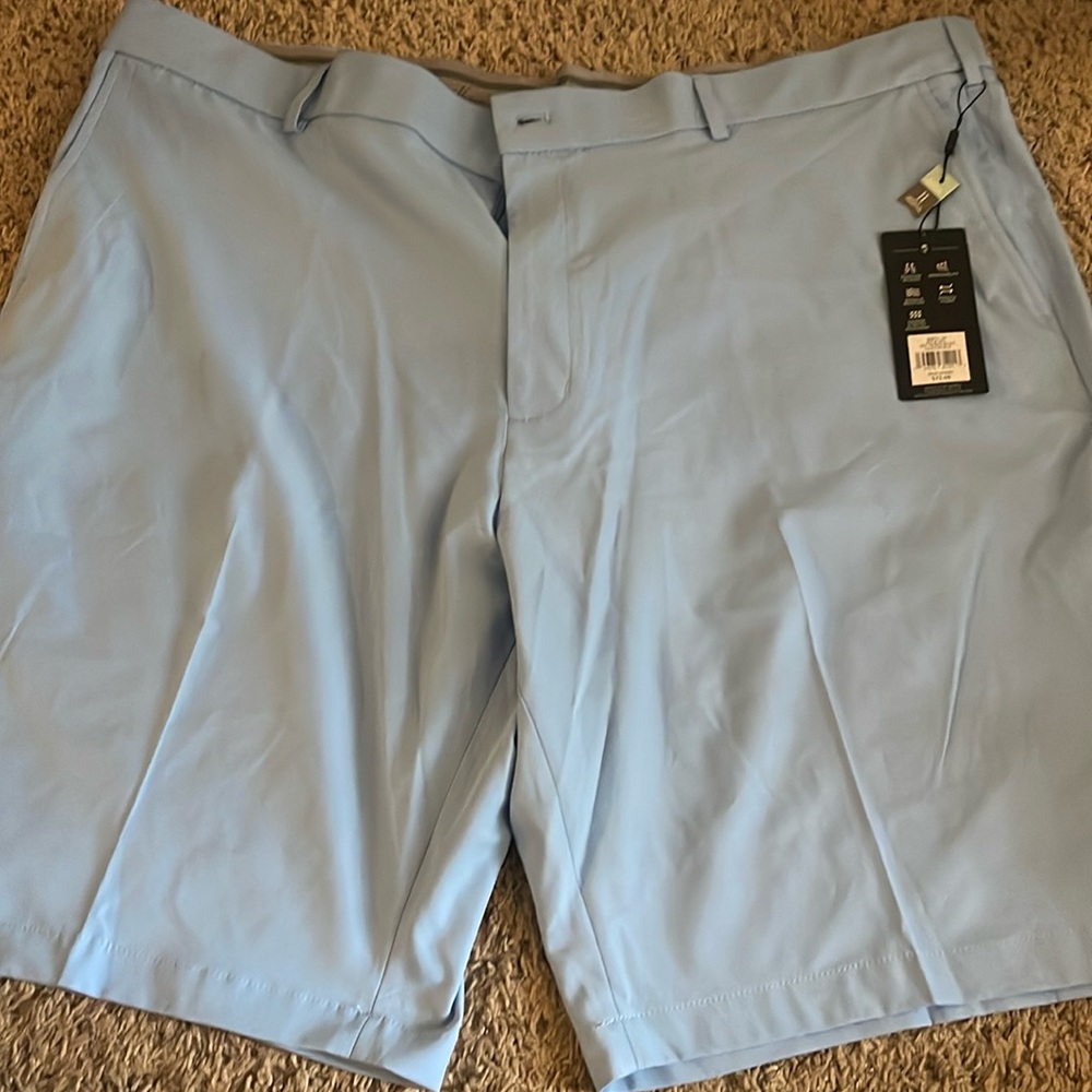 Mens shorts NWT Size 44
